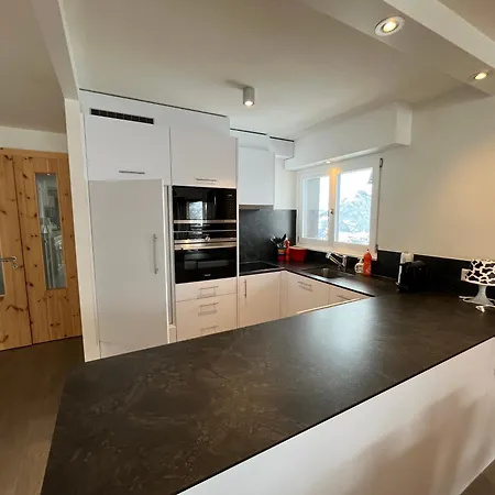 Apartment 4 Pieces Cerisiers *